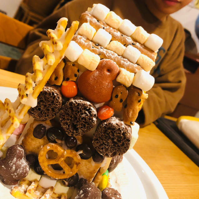 お菓子の家_e0061304_15294377.jpg