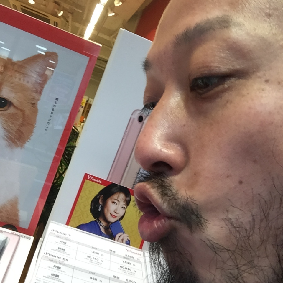 キスショット５３_c0195272_16345859.jpeg