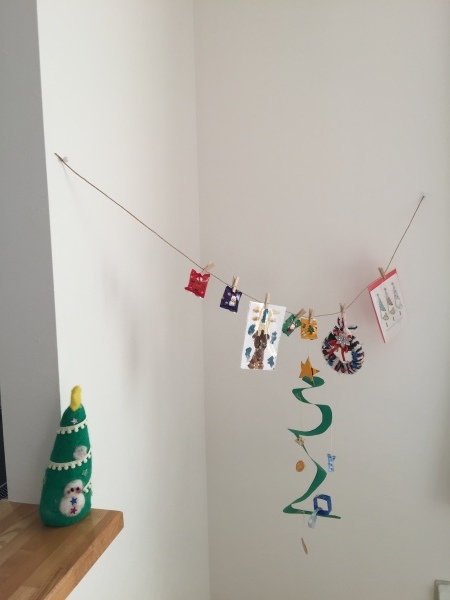 クリスマス飾りを サクッとしまいました。_a0239890_09545114.jpg