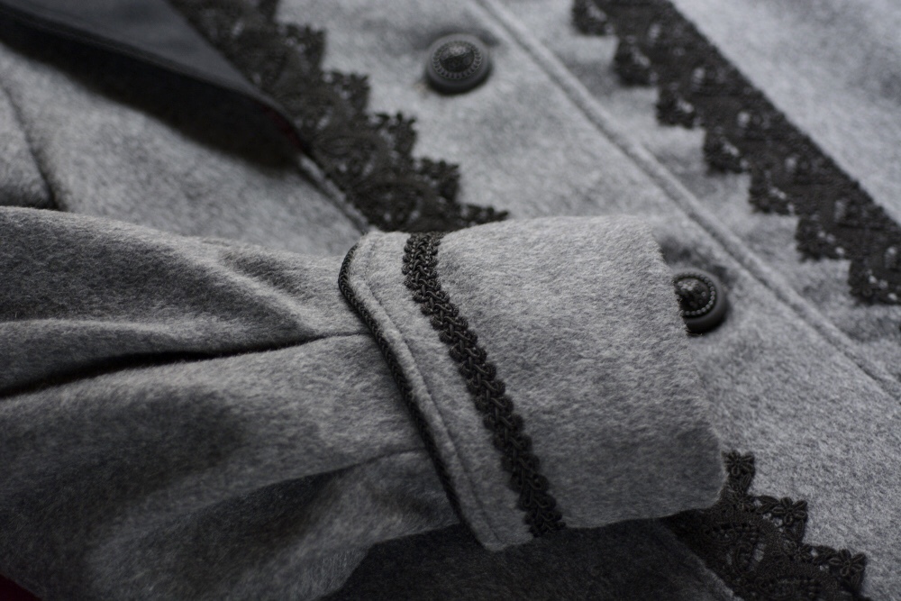 レースモチーフのヴィクトリアンコート》 : SERAPHIM blog