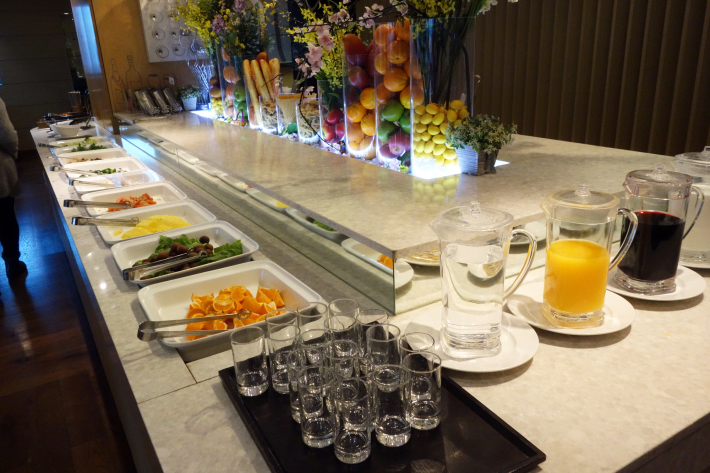 仁寺洞の韓国伝統茶カフェ 水曜日(スヨイル 수요일)と ニュー国際ホテル(뉴국제호텔)2019年12月 ソウルの旅_f0117059_19405659.jpg