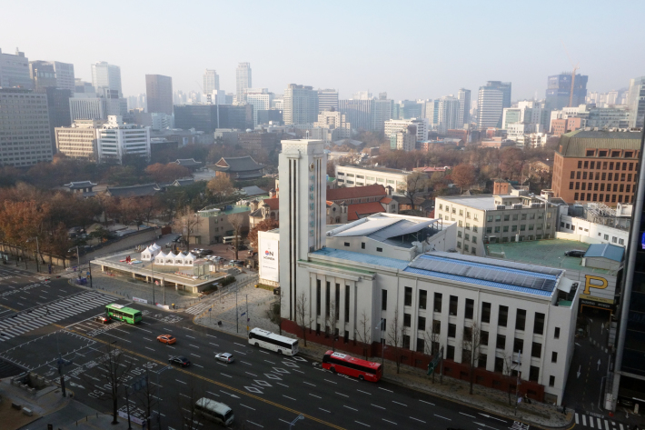 仁寺洞の韓国伝統茶カフェ 水曜日(スヨイル 수요일)と ニュー国際ホテル(뉴국제호텔)2019年12月 ソウルの旅_f0117059_19413392.jpg
