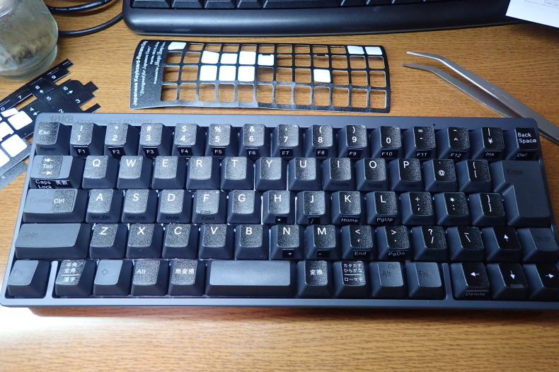 キーボードシールを貼る クルマとカメラで遊ぶ日々は キーボードシールを貼る クルマとカメラで遊ぶ日々は