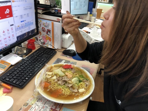 12月28日(土)アルファード240S入庫✊ ランクル エスカレード ハマー ヴェルファイア🌟_b0127002_18230045.jpg