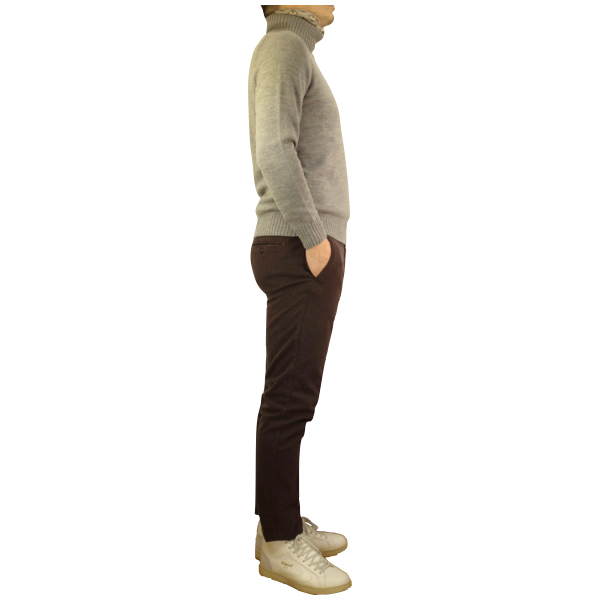 VIGANO ヴィガーノコットンドリルプレーンフロントパンツ 三色展開(年末年始営業再度のお知らせ)_c0118375_15221032.jpeg