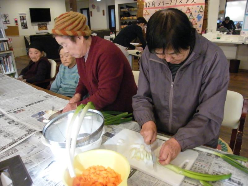 今年の忘年会のメニューは…(^o^)_f0220087_16125261.jpg