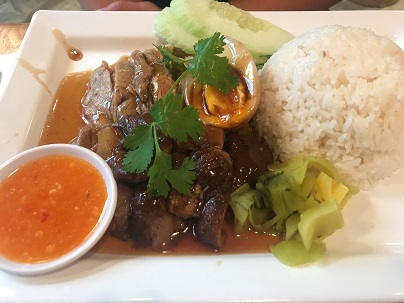 気軽に入りやすいタイ食堂!炮台山の駅前バンコク食堂☆Bangkok Canteen in Fortress Hill_f0371533_17332887.jpg
