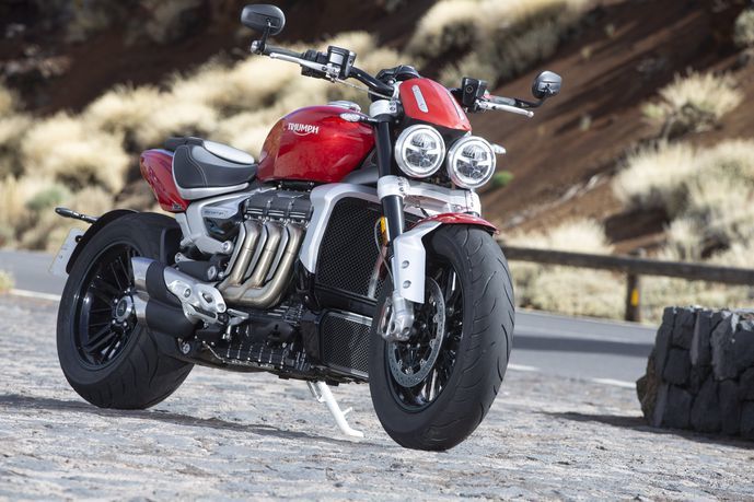 2010 Triumph Rocket 3 R and GT Review First Ride_f0004270_09444022.jpg