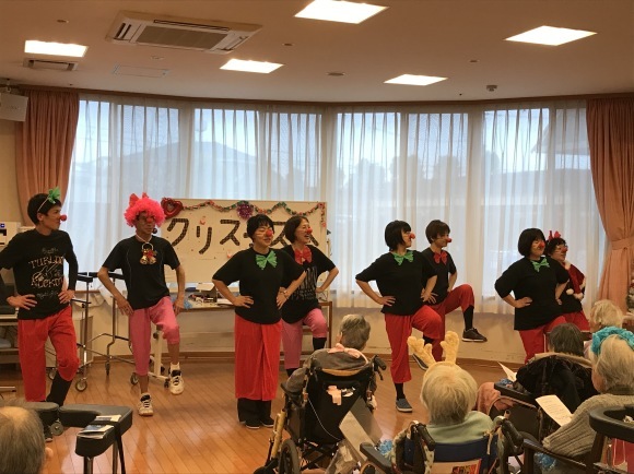 クリスマス会開催_e0163042_12314782.jpg