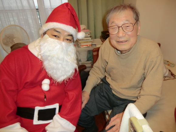 クリスマス会開催_e0163042_13025858.jpg