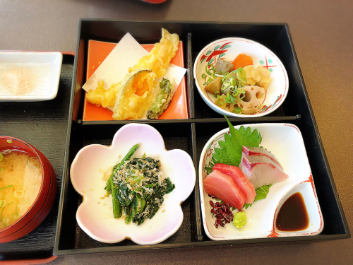 まかない包丁鮮と石 りんくうシークル店_e0292546_12561900.jpg