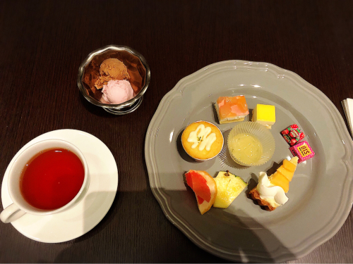 ダイニング&バー スターゲイト_e0292546_13102127.jpg