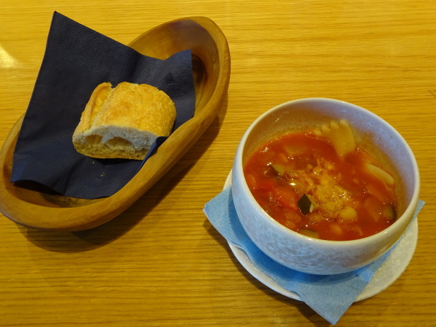 オトーさんのランチ ~ チキン_b0405262_21200830.jpg