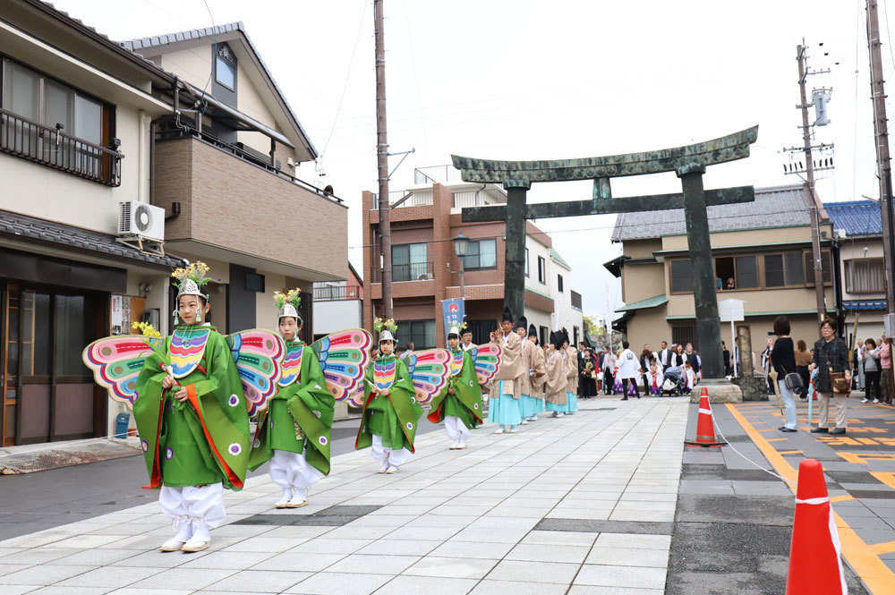 2019年回想（桑名宗社の青銅鳥居と胡蝶）_c0122270_09102068.jpg