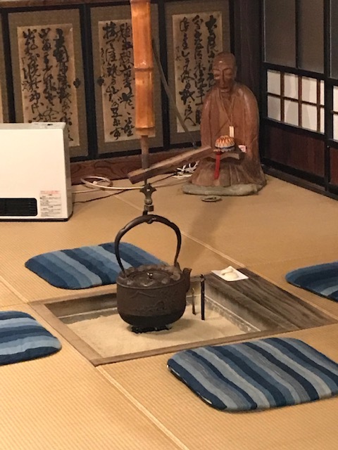 岩室温泉にて(1)_e0337777_21553347.jpg