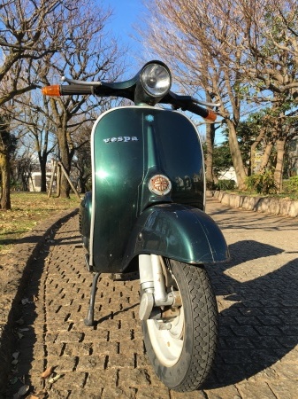 新春初荷！　Piaggio Vespa 100  グリーンメタリック_f0123137_14435106.jpg