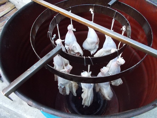 鶏モモの燻製_a0118461_07282886.jpg