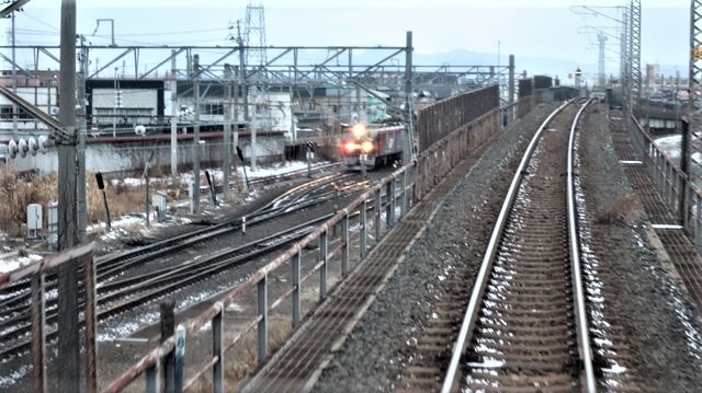 青森駅は還暦を迎えました。そして、大改装中です。青い森鉄道と雪景色、雪の中を激走する貨物列車とモーリーくん_d0181492_23453964.jpg
