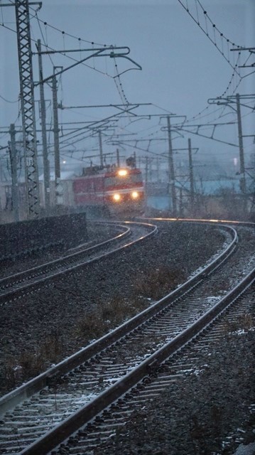 青森駅は還暦を迎えました。そして、大改装中です。青い森鉄道と雪景色、雪の中を激走する貨物列車とモーリーくん_d0181492_23460489.jpg