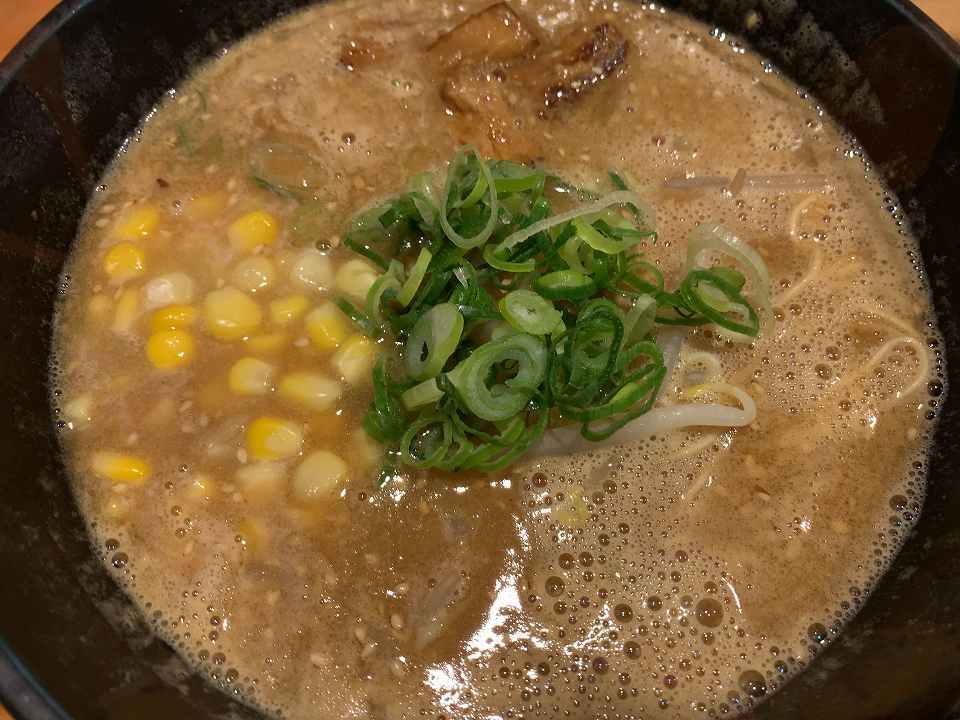 石橋阪大前のラーメン「らー麺 雄」_e0173645_11290199.jpg