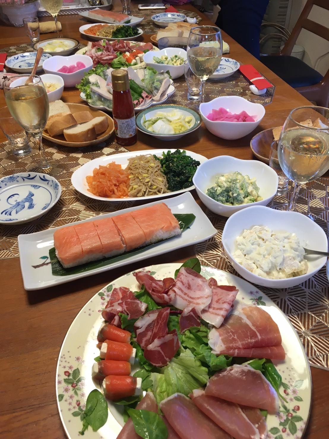 友人宅で持ち寄りパーティ_e0109163_08090684.jpg