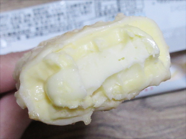 カロリーモンスター チェリオ クリーミーマヨネーズ味@森永乳業_c0152767_15491065.jpg