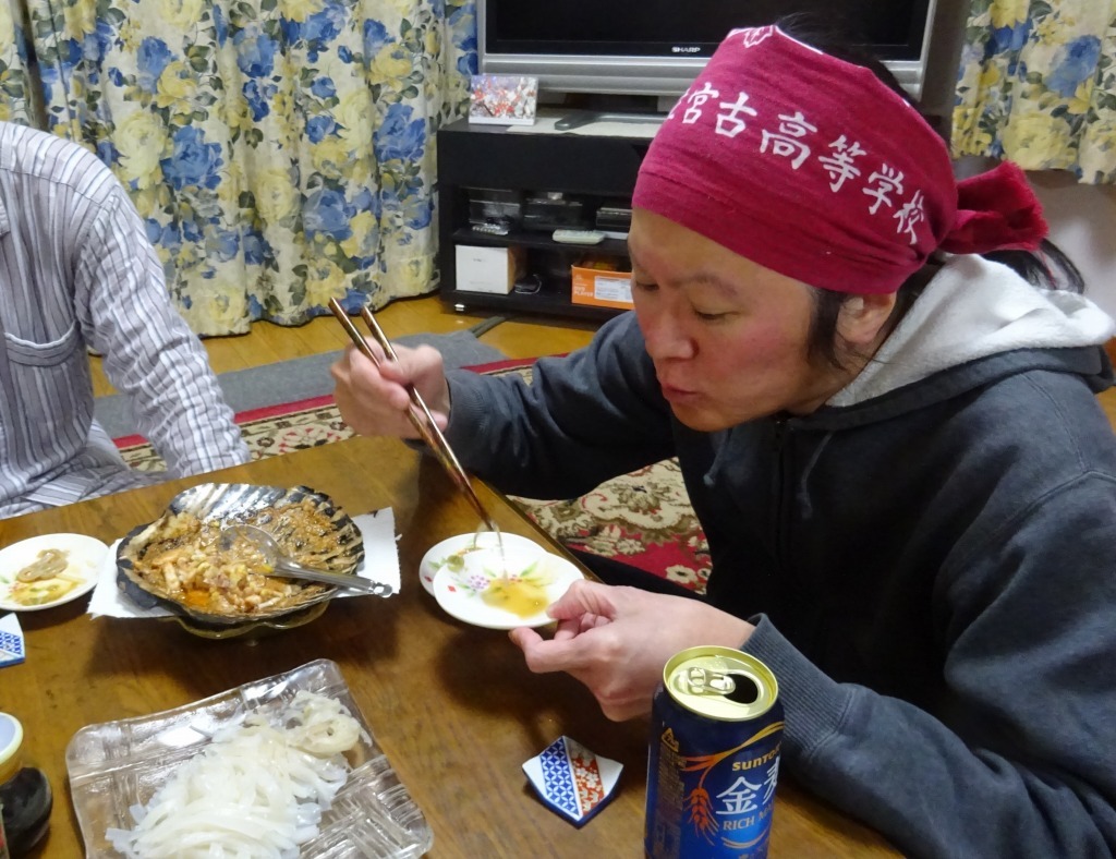 年末年始は実家!3【令和二年 一月二日~三日】八戸櫛引八幡宮~八食センター~イカ!ナメタガレイ!ウニ!翌日帰宅へ_d0061678_14023166.jpg