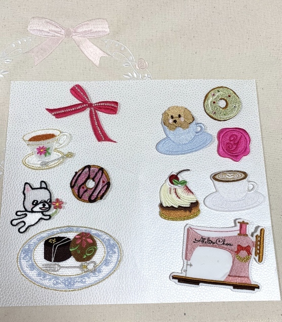 お客様の作品と刺繍デコ手帳♡_a0370893_22184549.jpeg