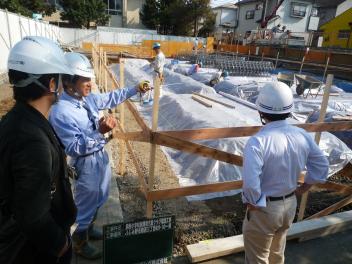 どちらも年度内って、だいじょうぶ?!。_a0394451_14322421.jpg