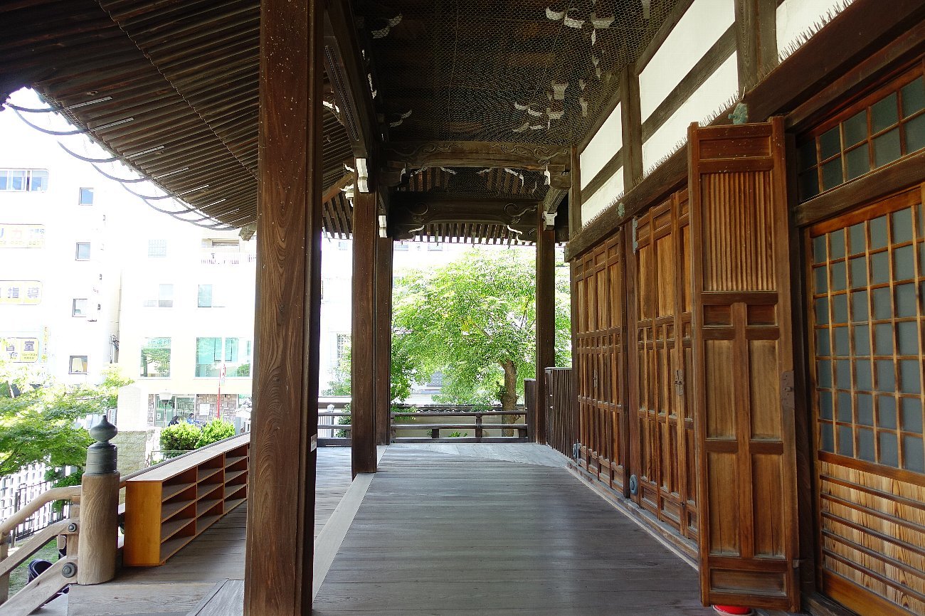 真宗大谷派東本願寺　茨木別院_c0112559_08155628.jpg