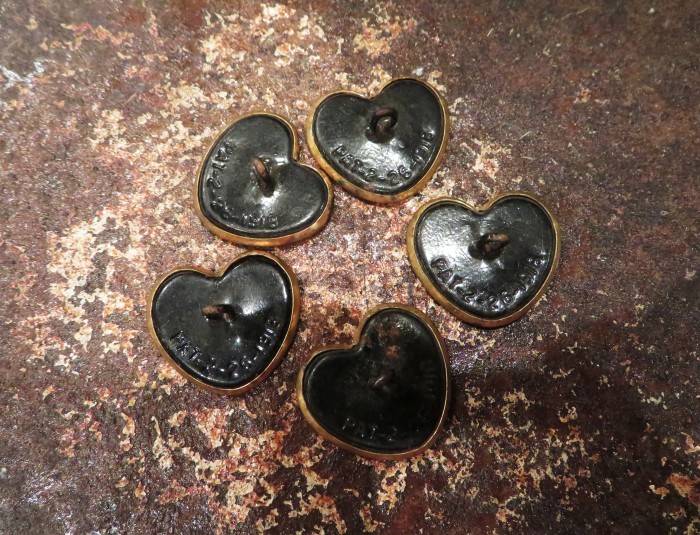 Vintage Antique Carhartt Change Button HEART_e0187362_16555822.jpg
