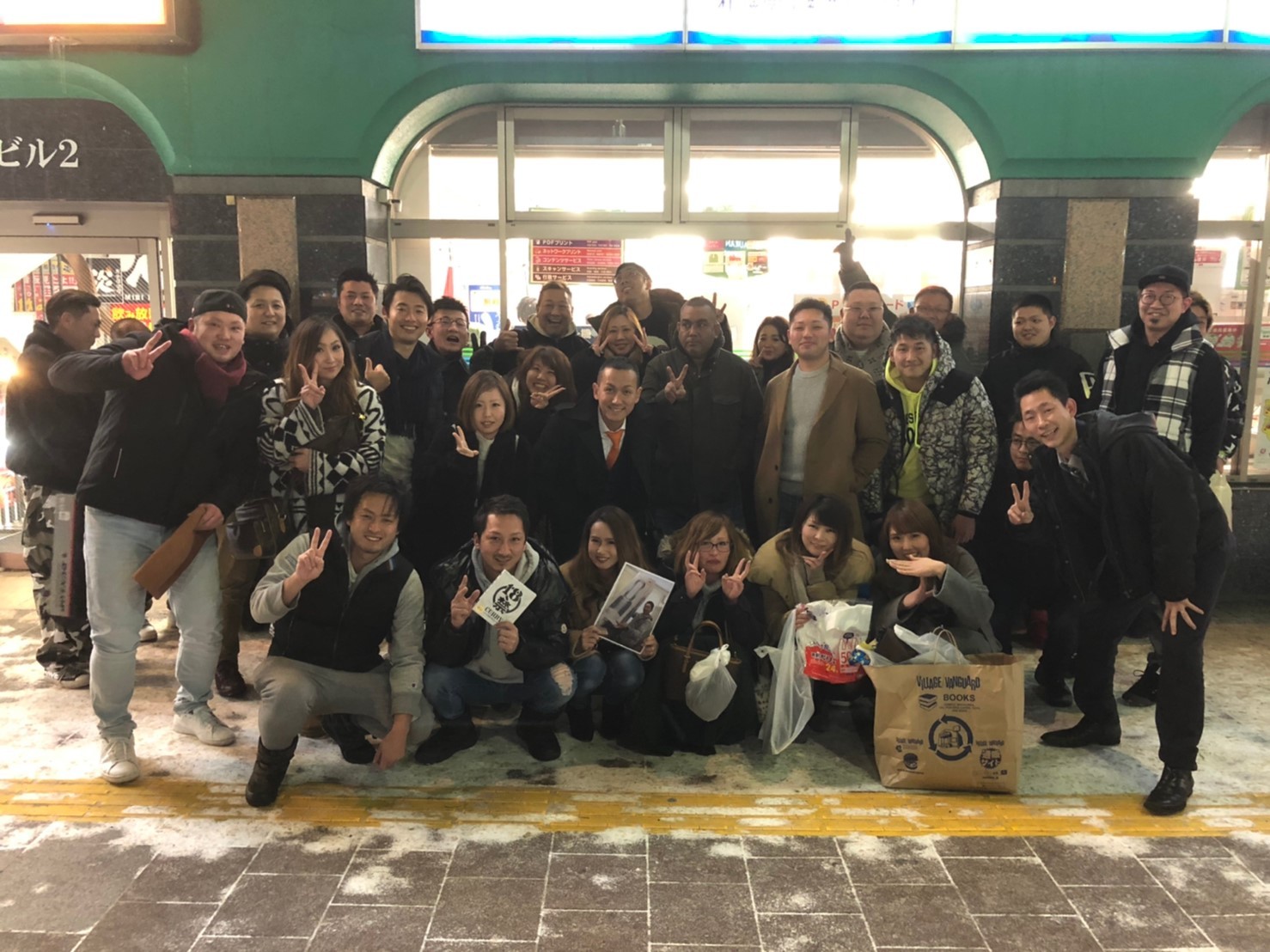 1月7日(火)TOMMYBASEブログ☆2020年♪初売りスタート✨カスタム専門店♪レクサス♪スバル♪クラウン♪フーガ♪レガシィ♪フォレスター♪自社ローン_b0127002_16052034.jpg