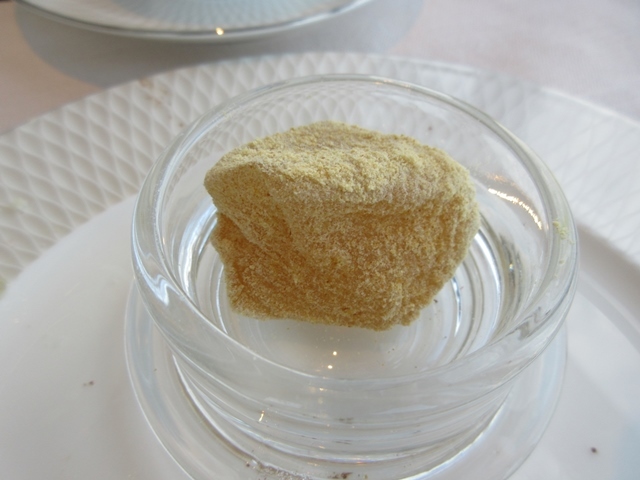 【ラウンジでアフタヌーンティー】クラブインターコンチネンタル【ストリングスホテル東京】_b0009849_15260277.jpg