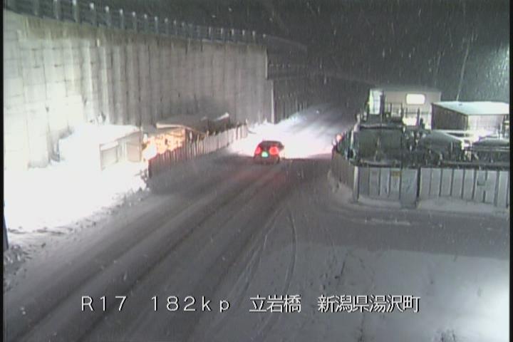 19年1月7日 国道17号 三国峠付近の様子 スノーボードが大好きっ Snow Life In 21 22