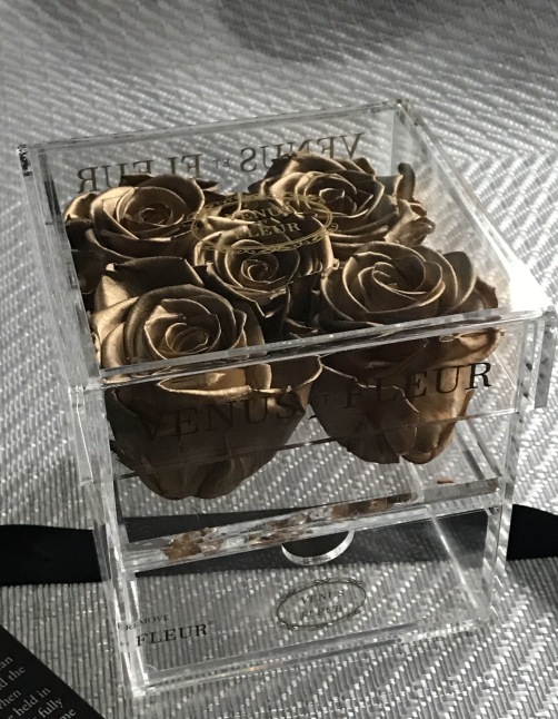 プリザのお花が届く_b0365715_07184110.jpg