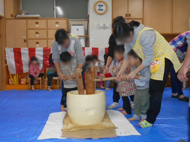 もちつき_e0148419_1030241.jpg