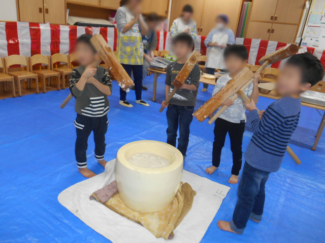 もちつき_e0148419_10312149.jpg