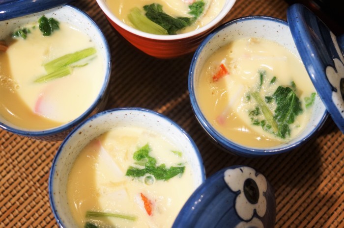 ■おもてなし1月2日の朝ご飯【①鰻巻き厚焼き玉子焼き/フカヒレと蟹入り茶碗蒸し】_b0033423_21295144.jpg