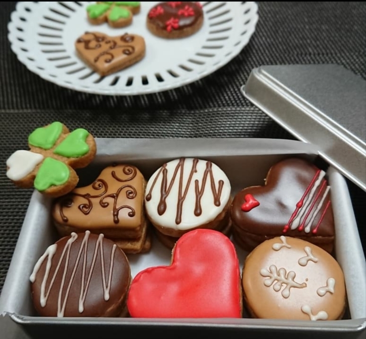 バレンタイン特別レッスン「アイシングクッキー」開講します❗_a0113430_22254081.jpg
