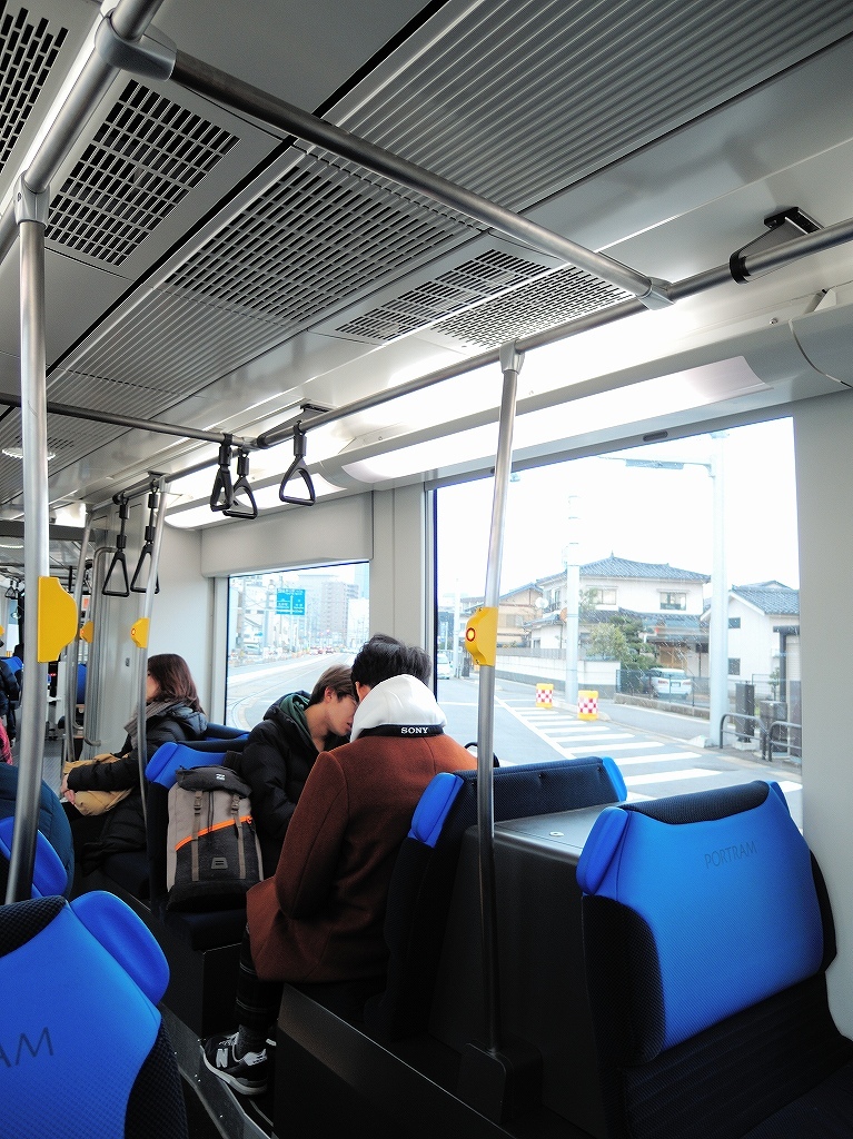 ある風景:ポートラム 奥田中学校前 ▶ 富山駅北@富山_a0384046_22161520.jpg