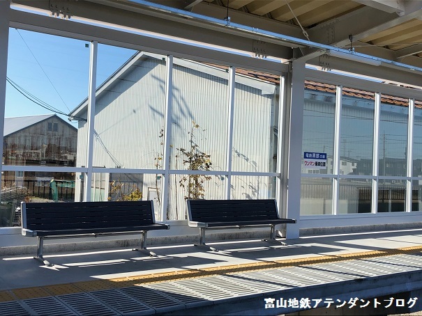 おニューのおぎゅー駅_a0243562_12082243.jpg