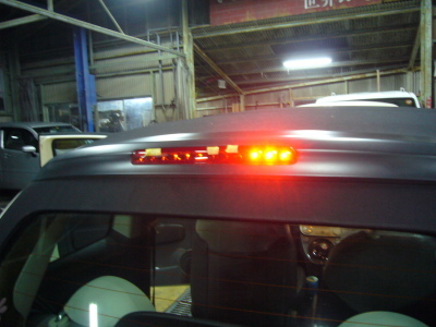 フィアット500C 車検整備 前編(ハイマウントストップランプ交換 など)_c0267693_18112376.jpg