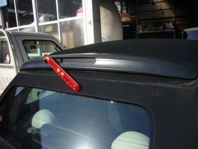 フィアット500C 車検整備 前編(ハイマウントストップランプ交換 など)_c0267693_18113399.jpg