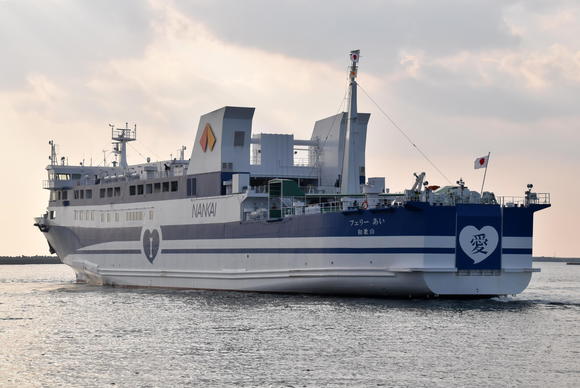 和歌山港「フェリーあい」入港編_e0158925_22562066.jpg