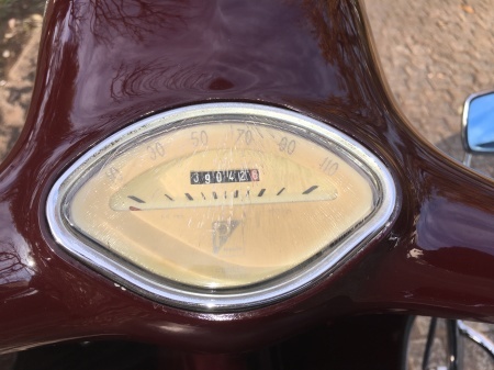 1968 Piaggio Vespa 125 Gran Turismo マルーン_f0123137_00530500.jpg