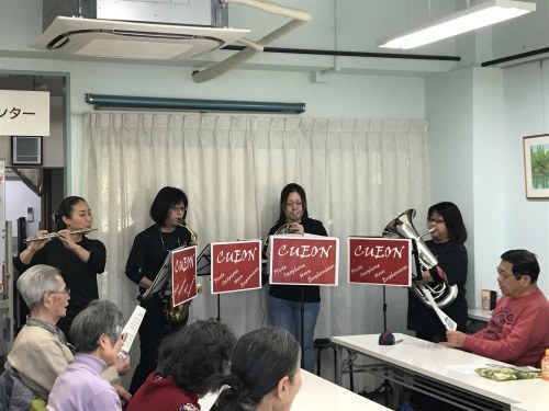 認知症予防教室(ipadで脳トレーニング)_c0113948_14334471.jpg