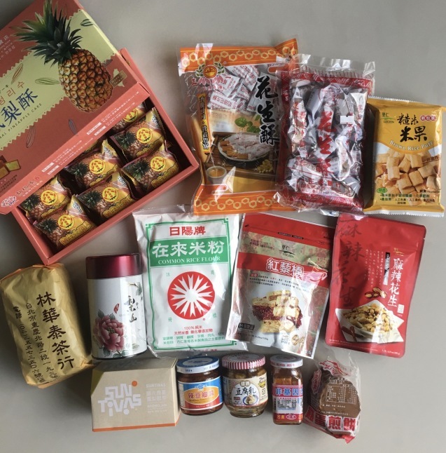 台湾から日本へ 一時帰国のお土産 01 そこはかノート ー台湾つれづれー