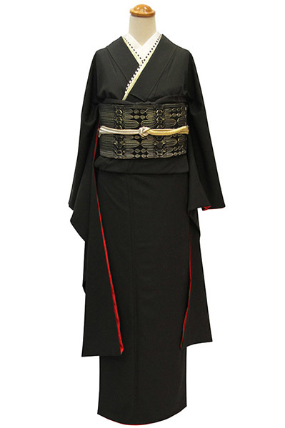 甘くないのがいいんです。黒無地振袖×スタイリッシュコーディネート_b0098077_15372642.jpg