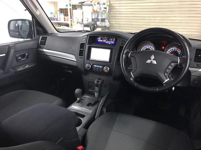 ★Ｖ９０系中期型パジェロ　在庫車にラインナップ！(^_^)★（白石店）_c0161601_19164385.jpg