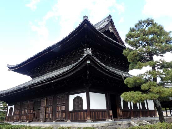 禅居庵から大統院まで_e0048413_21544117.jpg